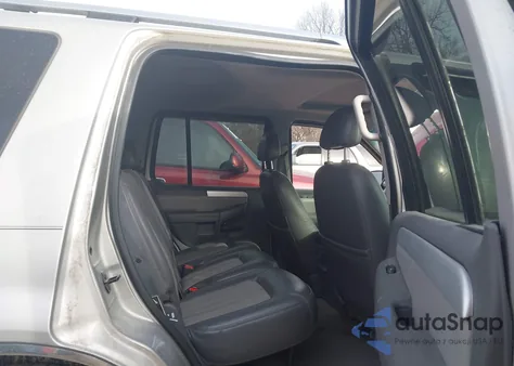 2002 Mercury Mountaineer z USA, uszkodzony, nr VIN 4M2ZU86W52ZJ43735